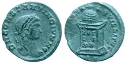 Ancient Coins - Constantine II Caes - Ae nummus - BEATA TRANQVILLITAS - Lyon - RIC.205 R2