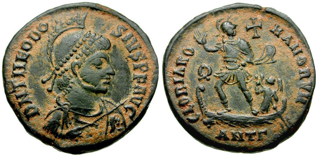 Theodosius I (AD 379-395) Æ Maiorina / Emperor in Galley