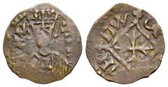 Ancient Coins - AXUM. Hataz (Hethasa). (600-circa 620). Æ 16mm. Crowned facing bust R/ Cross within lozenge.