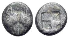Ancient Coins - Lesbos, Unattributed early mint, c. 500-450 BC. BI Obol. Confronted boars’ heads.