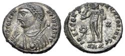 Ancient Coins - Constantine I (307/10-337). Æ Nummus. Cyzicus. R/ JUPITER