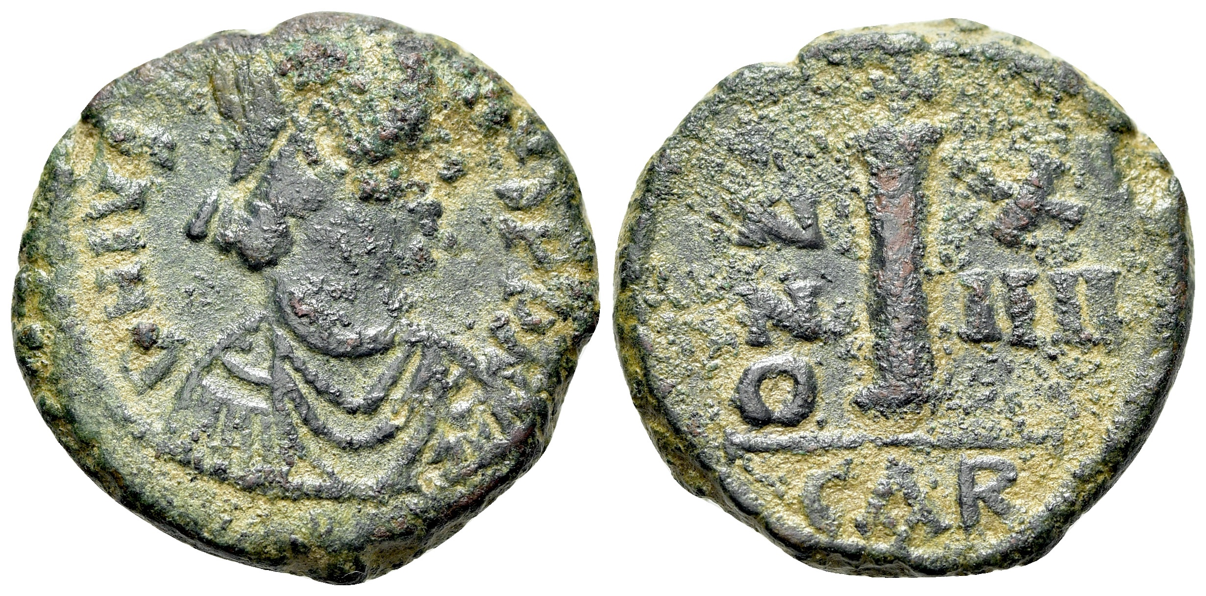 Justinian I (527-565). Æ 10 Nummi. Carthage, year 14 (540/1).