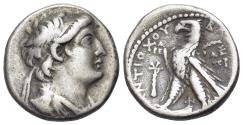 Ancient Coins - Seleukid Kings. Antiochos VII Euergetes (Sidetes) (138-129 BC). AR Didrachm. Tyre mint. Year 180 (133-132 BC). R/ EAGLE