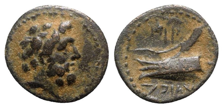 Phoenicia Arados C 137 51 Ae Greek Coins