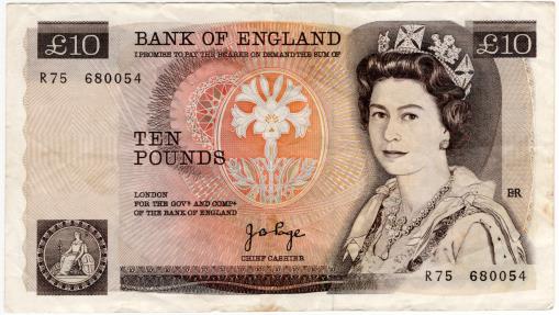 World Coins - England 1980-1984 10 Pounds Queen Elizabeth II on the front and Florence Nightingale on the reverse P379a Extra Fine