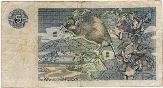 World Coins - Scotland 1975 5 Pounds P212a Fine