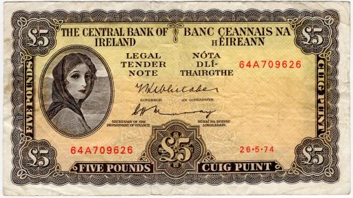 World Coins - Ireland 1974 5 Pounds P65c VF