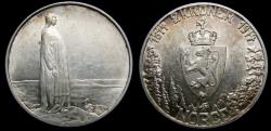 World Coins - Norway, 1914 Silver 2 Kroner Constitution Centennial KM #377 AU/UNC Mintage 225,600 Pieces