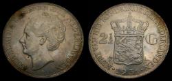 World Coins - 1931 Netherlands 2 1/2 Gulden .720 Silver .5787 Oz. ASW KM# 165 EF+