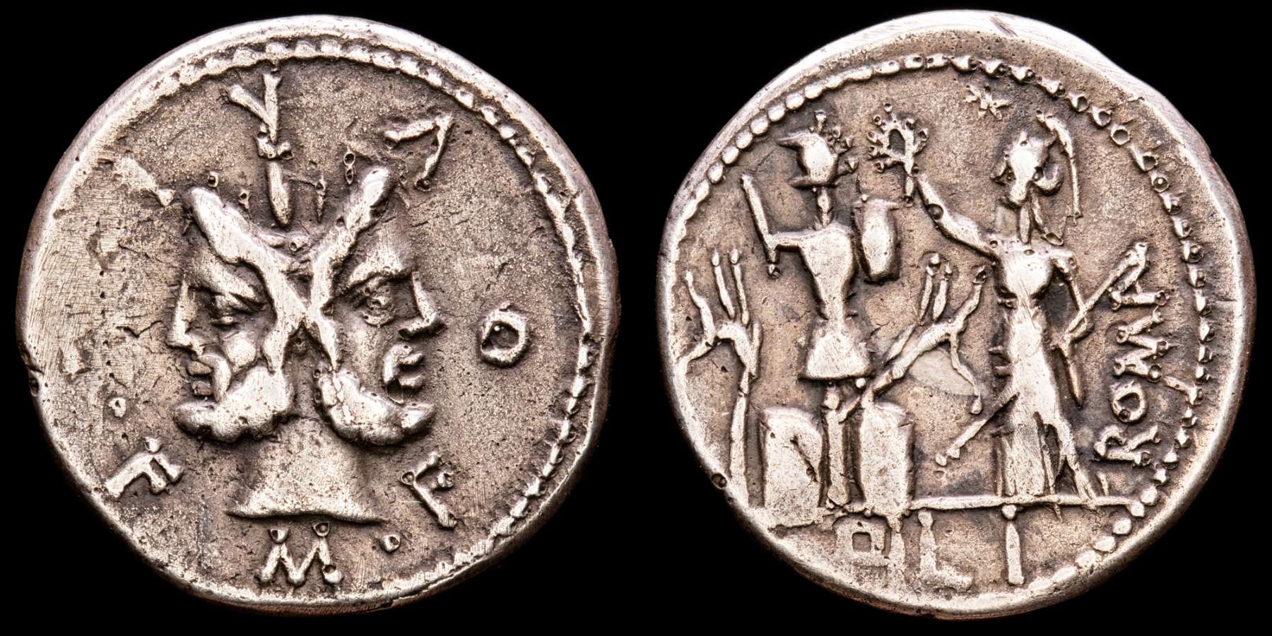 M. Fourius L. f. Philus. Silver denarius. Central Italy, 119 BC