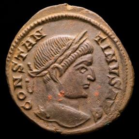 Ancient Coins - Constantine I; Lugdunum, c. 322-3 AD. Bronze Follis. - BEATA TRA(N) - QVILLITAS Altar.