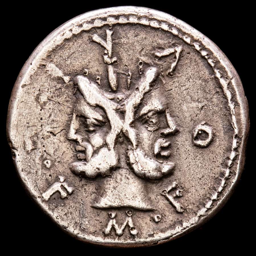 M. Fourius L. f. Philus. Silver denarius. Central Italy, 119 BC