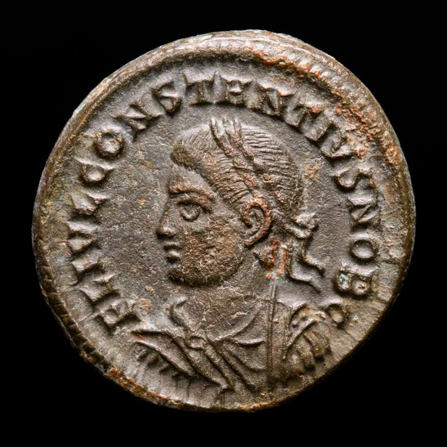Constantius II (Caesar, 324-337). Æ Bronze Follis. Nicomedia