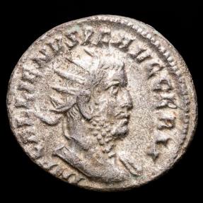 Ancient Coins - Gallienus, Silver antoninianus, Rome, 256 A.D. - P M TR P IIII COS III P P, Sol raising his right hand and holding whip.