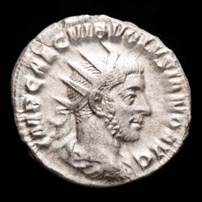 Ancient Coins - Volusian, silver antoninianus, Rome, AD 251-253. - IVNONI MARTIALI Juno  in round distyle temple, star.