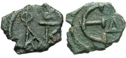 Ancient Coins - Justin II. A.D. 565-578. Æ pentanummium. Constantinople. VF.